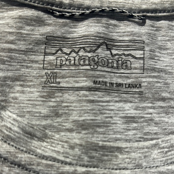 Patagonia Women’s Gray Capilene® Cool Daily Graphic Shirt Size XL Extra Large - Picture 3 of 10